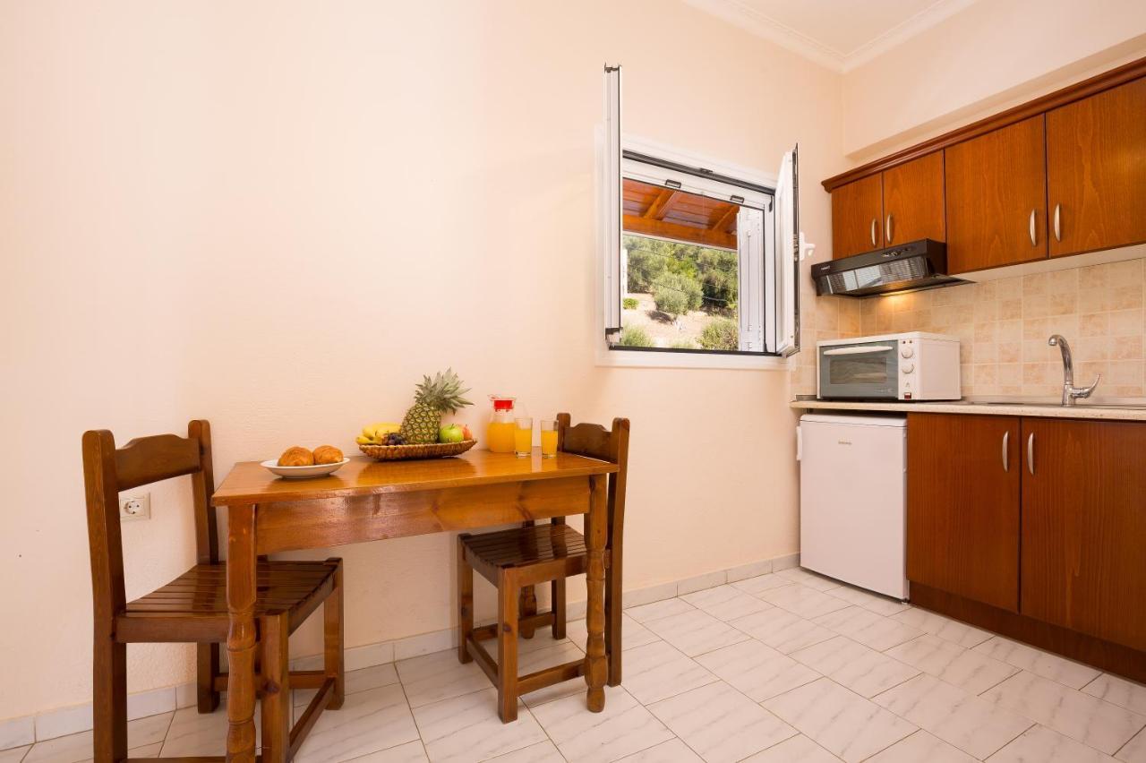 Apartment Odysseus By Hotelius Agios Gordios (Corfu)